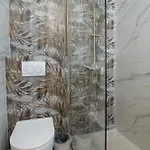 Apartment Cascades *