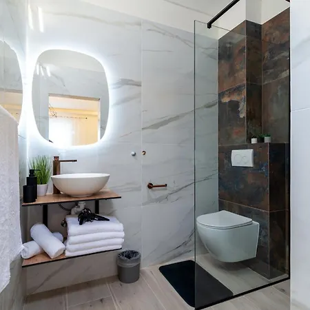 Apartment Luxury Cascades - Sea View & Private Covered Parking
