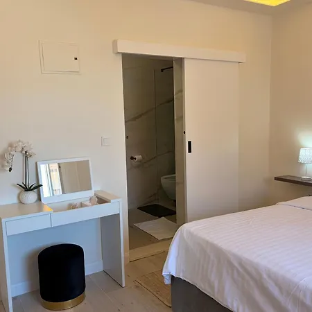 Apartment Luxury Cascades - Sea View & Private Covered Parking